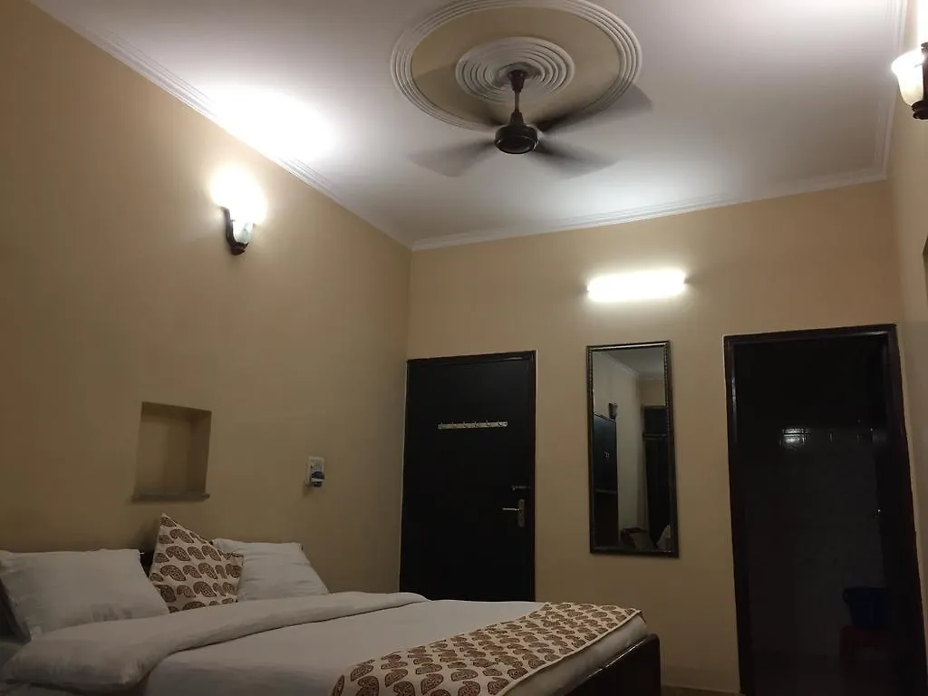 Ashu Villa Guest House Delhi  Delhi (National Capital Territory of India)